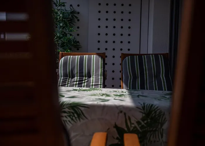 Bright 2-bed Free Parking & Wifi - Walk To Old Town Apartamento Liubliana