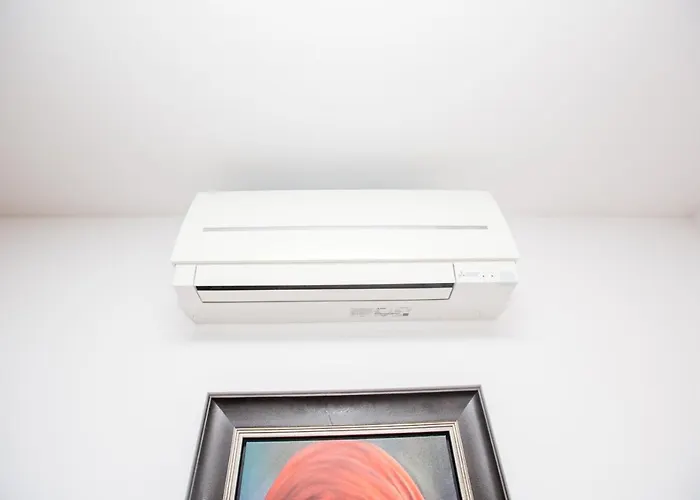 アパート Bright 2-Bed Apartment Free Wifi And Walk To Old Town